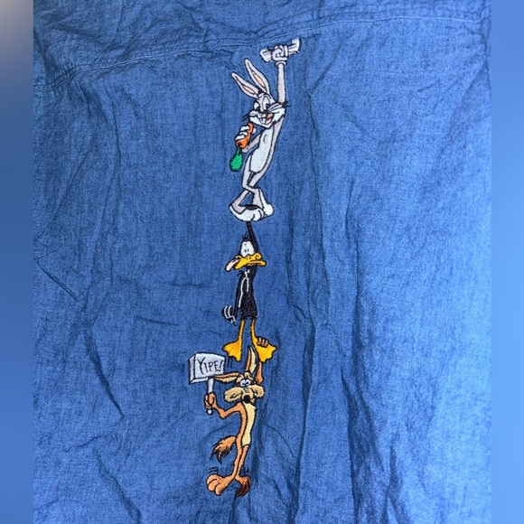 Blue Looney Tunes Embroidered Button Up - Picture 4 of 4